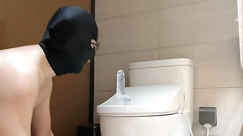 四爱直男自慰抽插菊花