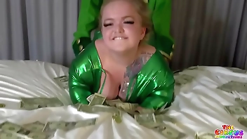Fucking a Leprechaun on Saint Patrick’s day