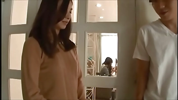 [JAV1UP] Obedient step Mom and Pervert pt.1