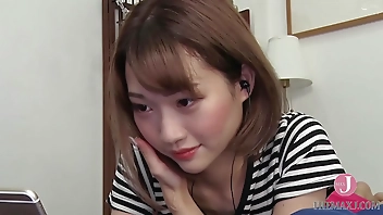 昔馴染みに性調教されて1日に何度も強制射精 〜オナニーを見て、発情してオナニー〜 星咲セイラ [AGAV005]