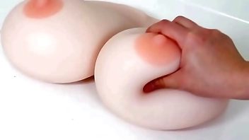 ジャパニーズ　リアル　オッパイ　安齋らら