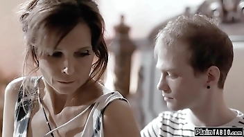 Stepsons anal and dp their busty stepmom