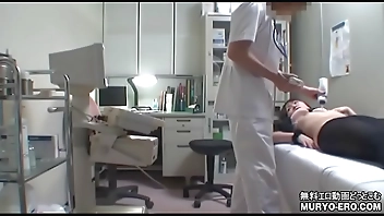 ワイセツ婦人科医の過剰診察記録　#File03-B　～21歳美乳女子大生2～