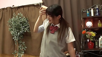 「イヤだとは言えない…」女子力UPを目指してやって来たエステ店で、女性施術師に身を委ね安心してたのに男性施術師に交代！？