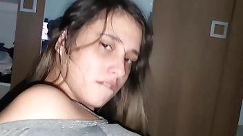 I BUT IT IN THE BITCH'S CUZINHO BUT SHE WANTED IT IN THE PUSSY