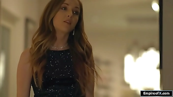 A black guy makes petite blonde squirt