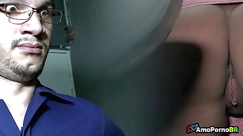 Dei gostoso para Eletricista (Wanessa Boyer)