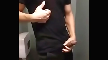 E1177B2F-EEAA-48A1--CA6FDC3574E7.MOV