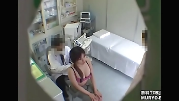 レディースクリニック検診隠し撮り No.1 20歳巨乳女子大生サヤカ　問診編