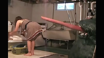 Leona Starr is La Vore Girl