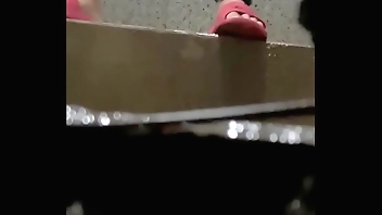 quay lén em teen mới lớn