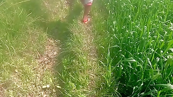 Everbest Indian Desi Aunty Enjoy Sex Outdoor With Young Boy