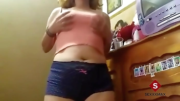 ¡Mi novia me hace una videollamada y la grabé! Tienes que verlo !
