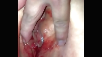 生理中のお気に入りバイブ遊び