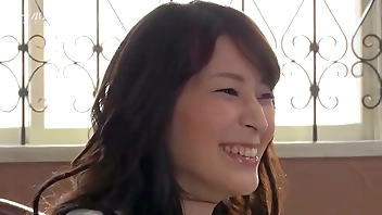 癒し系美巨乳お姉さんの蒼井さくらちゃんが、一本道人気シリーズのモデルコレクションに登場! 1