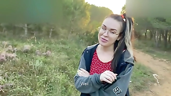 Gave herself fucked by a stranger while jogging in the park