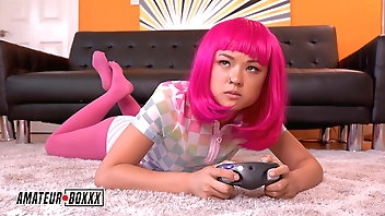 Amateur Boxxx - Gamer Girl Lulu Chu Orgasm By Step-Bro