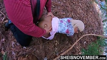 मेरी मासूम सौतेली बेटी, सार्वजनिक रूप से मुझसे मिलने में बरगलाया जाता है, वर्जित मिशनरी सेक्स के लिए, एक छोटी काली काली महिला जिसका नाम शीस्नोवेम्बर है, बड़ा गधा धनुषाकार है, उसके सींग वाले सौतेले पिता बड़े लिंग को चोदता है