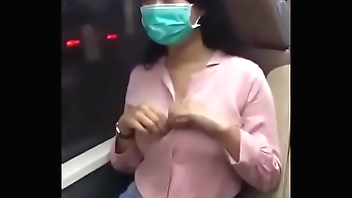 Encontro uma safada no metro de São  paulo, ela disse que era casada