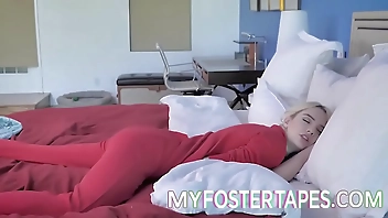 Kenna James - Foster stepDaughter Experiences A Special Christmas Celebration