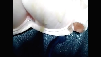 20200613不能說的秘密2~同事的粉紅內衣34B不忍了~直接射在上面了~這次射好射滿！！