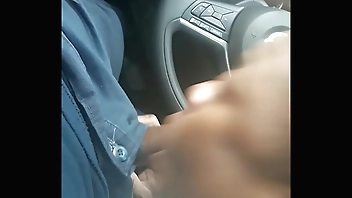 Damn she know what she doing  !