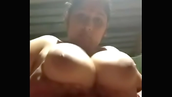 Horny bhabi give me her pussy in my mouth