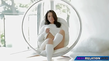 प्राकृतिक शरीर वाली प्रेमिका