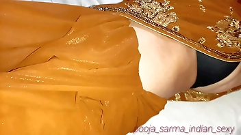 लो आ गई तुम्हारी पूजा भाभी