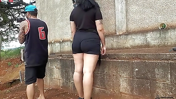 COMI UMA DESCONHECIDA NO MEIO DA RUA , CELULAR EM TROCA DE SEXO (assista ao video completo no xvideos red )