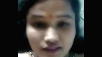 Mature lady showing a body