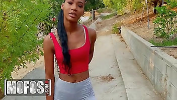 Beautiful (Isla Biza) Had Horny Pov Hardcore Sex - Mofos