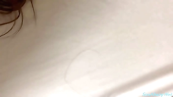 địt tung lồn mẹ thằng bạn thân