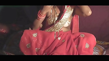 हॉट सेक्सी बंगाली वाइफ पहली रात की सुहागरात मनाई हार्ड