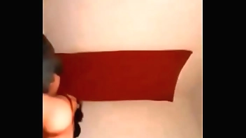 @jenifer and norman grabbing love