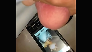 シコシコオナニー写真にぶっ掛け