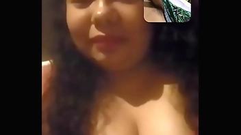 I show my cock to the lady by video call