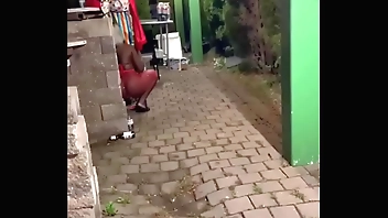 This how bartenders really be in the club