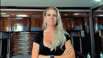 American MILF Trying On Underwear For You...