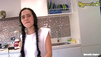 MAMACITAZ - Colombian Cleaning Lady Luna Ruiz Rides Cock On POV Sex Session